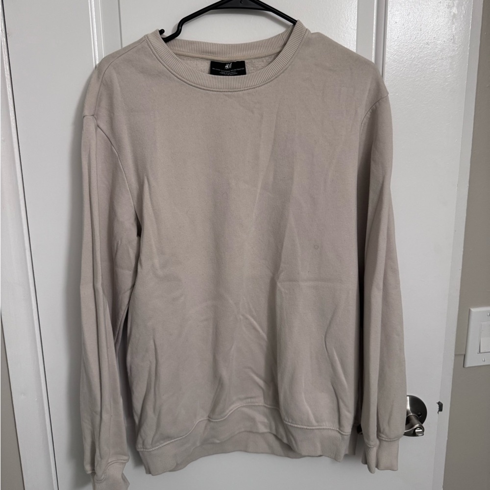 H&M tan crewneck